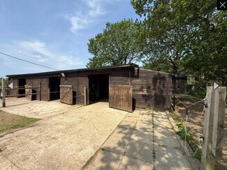 Plus de détails pour Thurgoland Hall Lane, Sheffield - Sports et loisirs à vendre