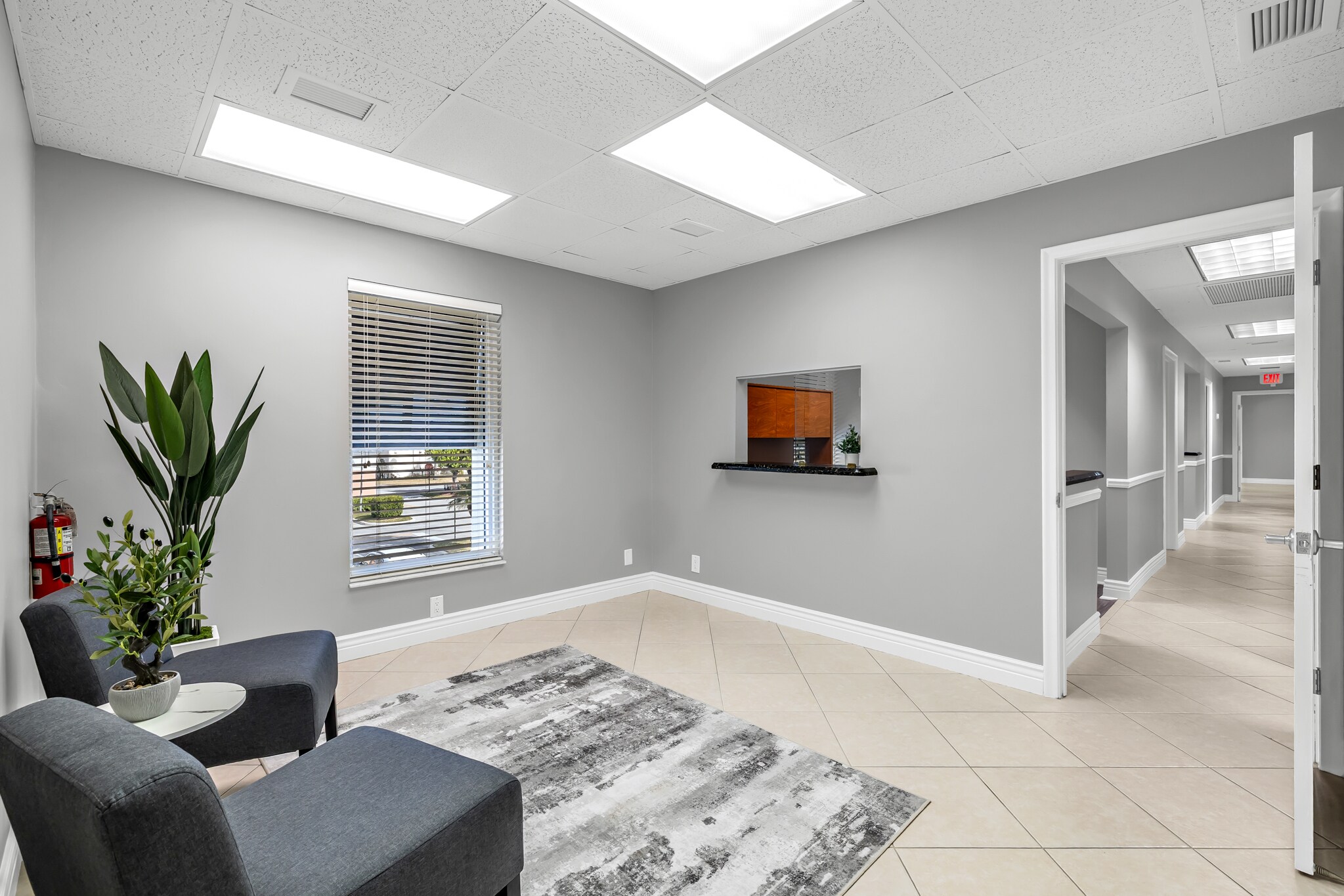 665 SE 10th St, Deerfield Beach, FL à louer Photo principale– Image 1 sur 27