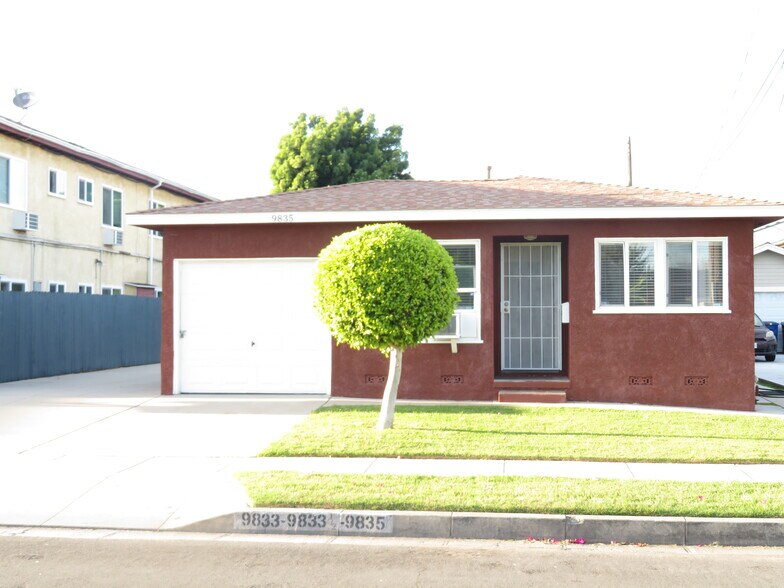 9833 Walnut St, Bellflower, CA à vendre - Photo principale – Image 1 sur 19