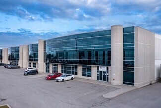 Plus de détails pour 7933 Huntington Rd, Vaughan, ON - Local d'activités à louer