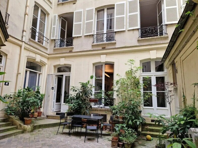 Bureau dans Paris à louer - Photo de l’immeuble – Image 3 sur 9