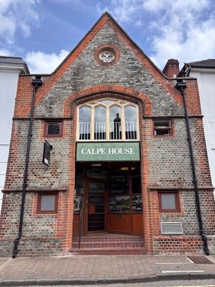 St Thomas St, Winchester à louer - Photo de l’immeuble – Image 2 sur 2