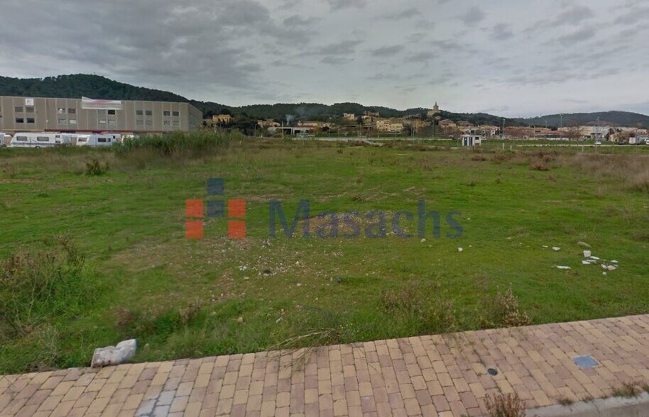 Terrain dans Mont-ras, Gerona à vendre - Photo de l’immeuble – Image 3 sur 7