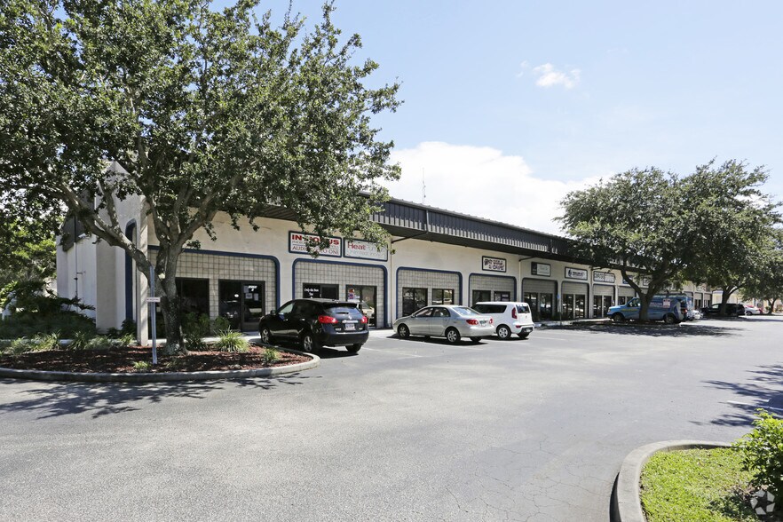 12155 Metro Pky, Fort Myers, FL à louer - Photo principale – Image 3 sur 56