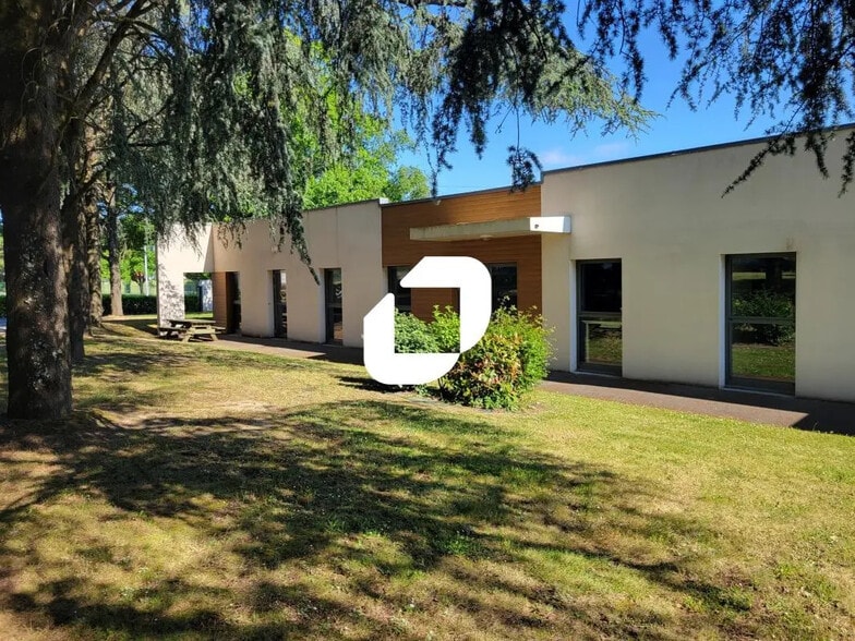 Bureau dans Vertou à louer - Photo de l’immeuble – Image 3 sur 8