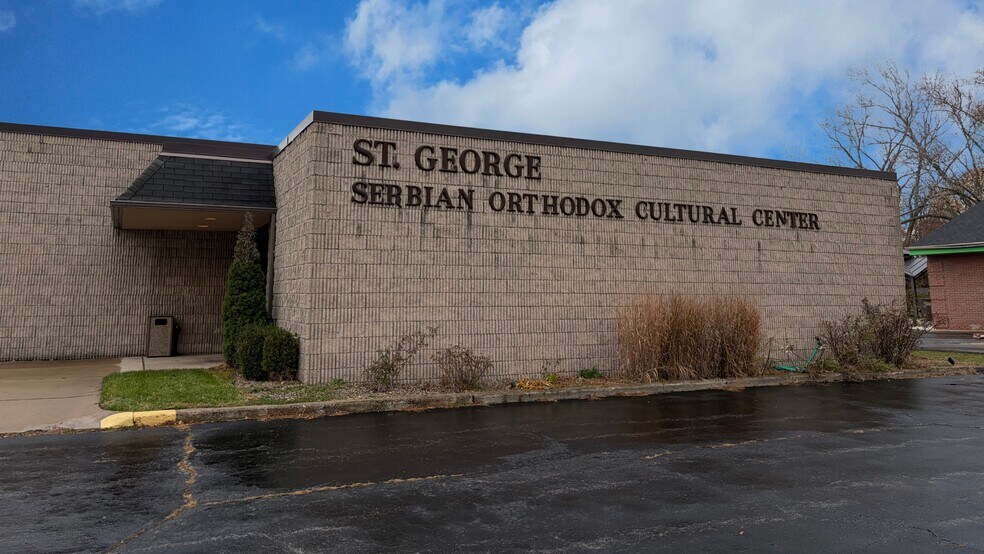 2326 N Monroe St, Monroe, MI à louer - Photo de l’immeuble – Image 3 sur 8