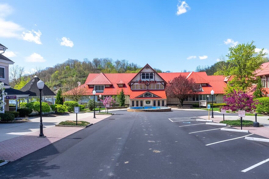 101-500 Lakemont Park Blvd, Altoona, PA à louer - Photo principale – Image 1 sur 5