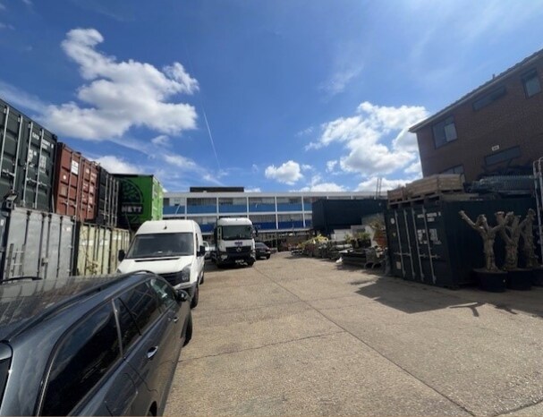 2-10 Markfield Rd, Londres à vendre - Photo intérieure – Image 2 sur 3