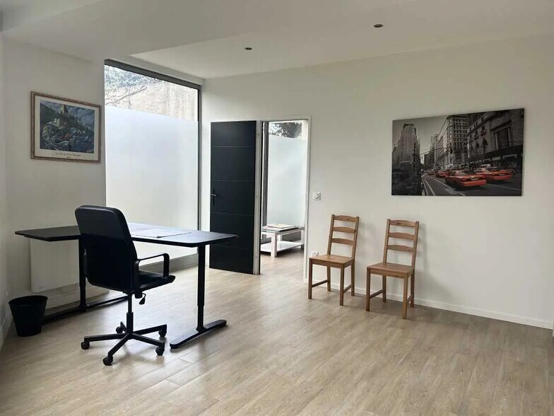 Bureau dans Lyon à louer - Photo de l’immeuble – Image 3 sur 6