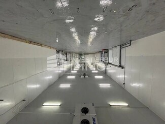 Plus de détails pour Bureau, Industriel/Logistique à louer