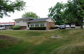 Plus de détails pour 275 W Dundee Rd, Buffalo Grove, IL - Bureau à vendre