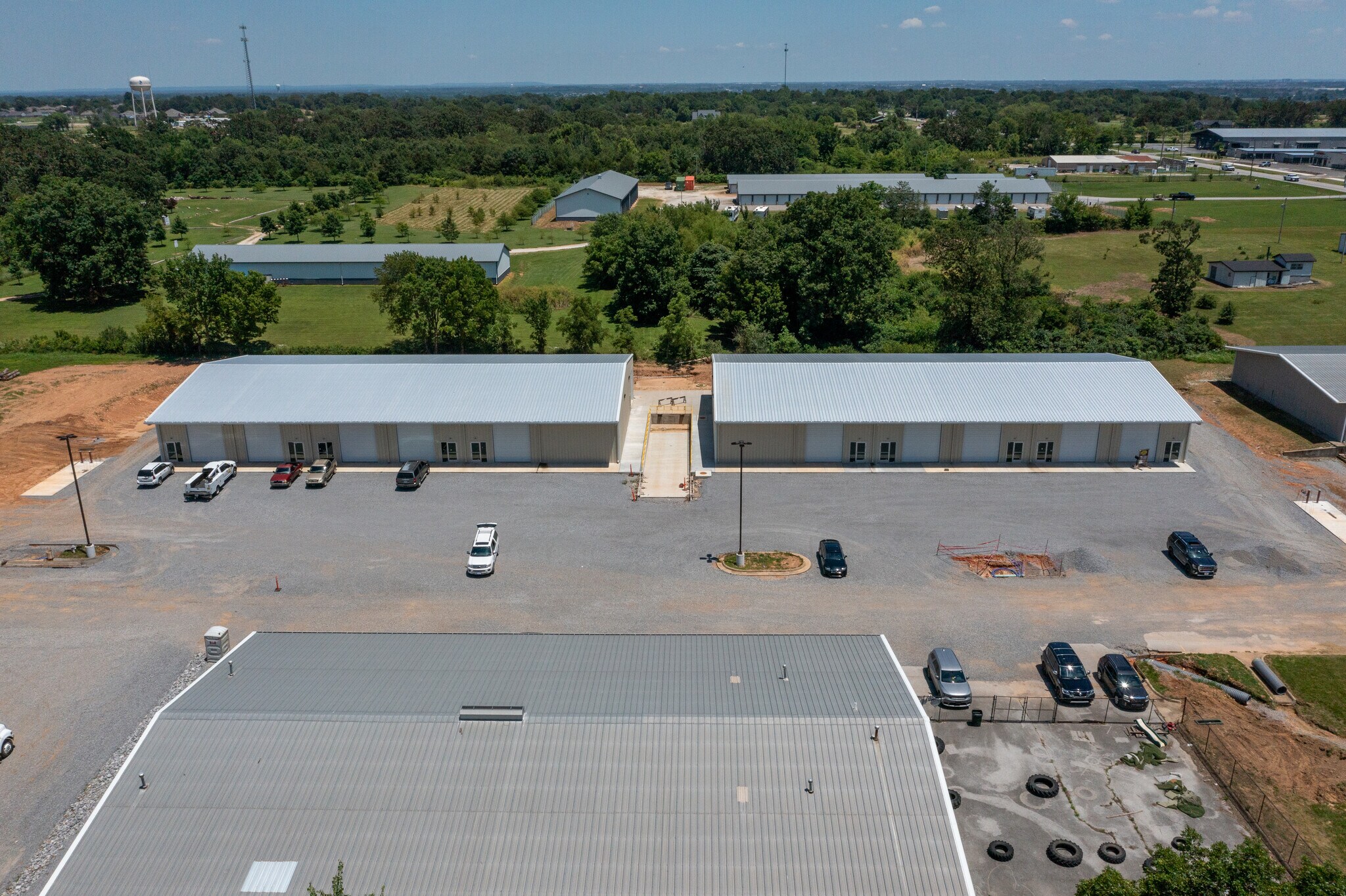 Industrial Park- 2260 W Centerton Blvd portefeuille de 6 biens à vendre sur LoopNet.fr Photo principale– Image 1 sur 6