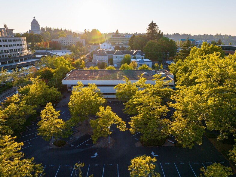 410 11th Ave SE, Olympia, WA à louer - Photo de l’immeuble – Image 3 sur 13