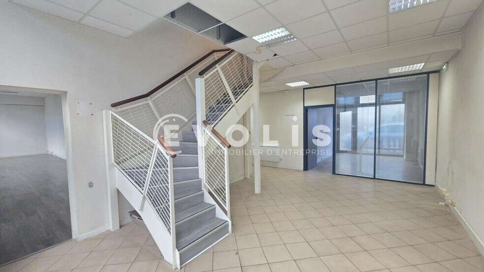 21 Rue Aristide Briand, Vanves à louer - Photo de l’immeuble – Image 3 sur 14