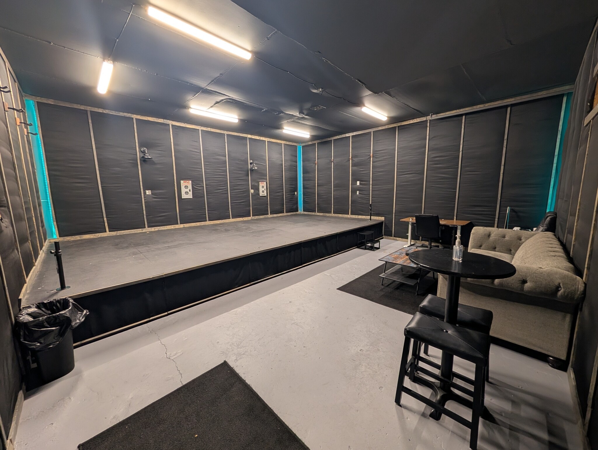 2157 Range Rd, Clearwater, FL à louer Photo intérieure– Image 1 sur 4