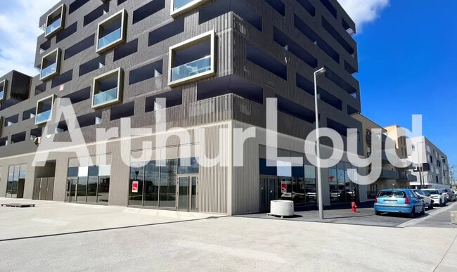 Plus de détails pour Local commercial à louer