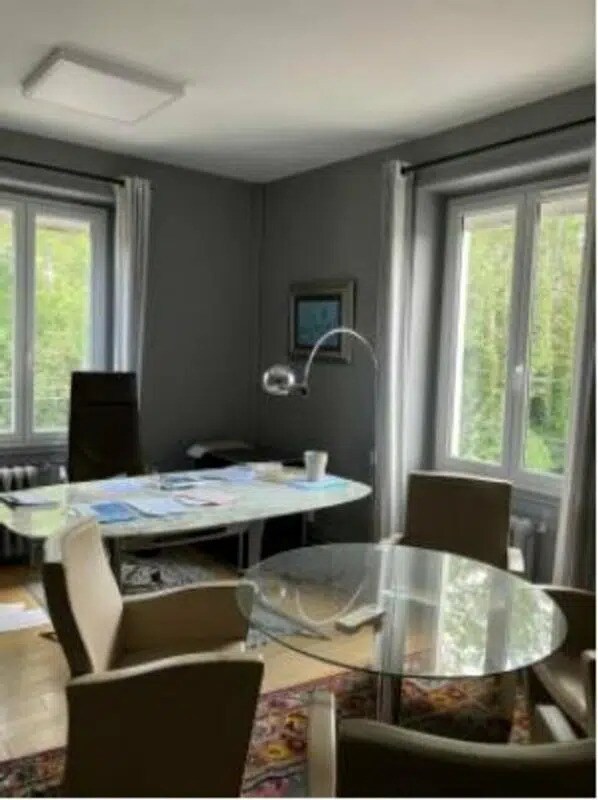Bureau dans Fleurieu-sur-Saône à louer Photo de l’immeuble– Image 1 sur 5