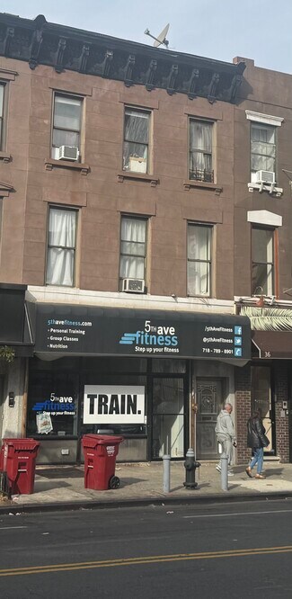 Plus de détails pour 42 5th Ave, Brooklyn, NY - Local d'activités à louer