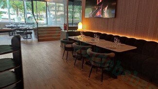 Plus de détails pour Local commercial à louer