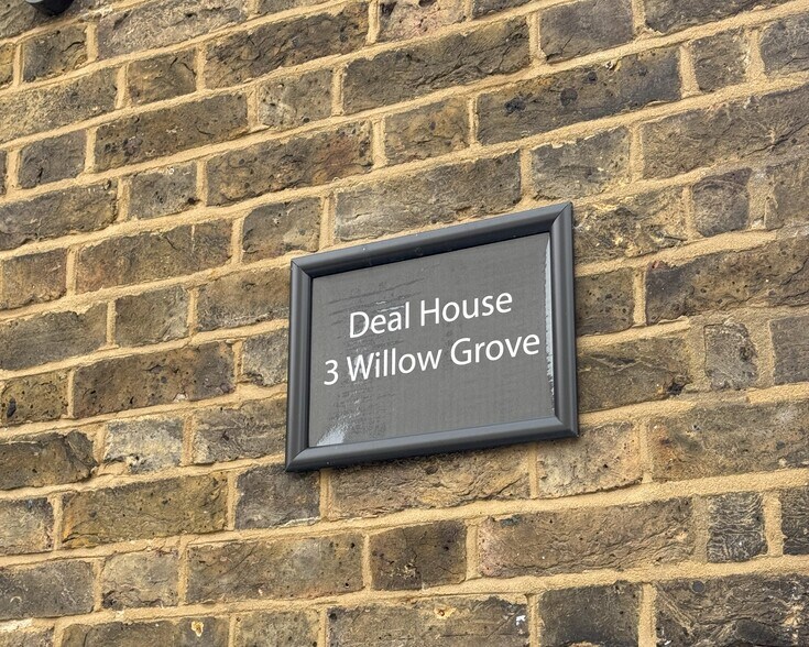 3 Willow Grv, Chislehurst à louer - Photo de l’immeuble – Image 2 sur 4