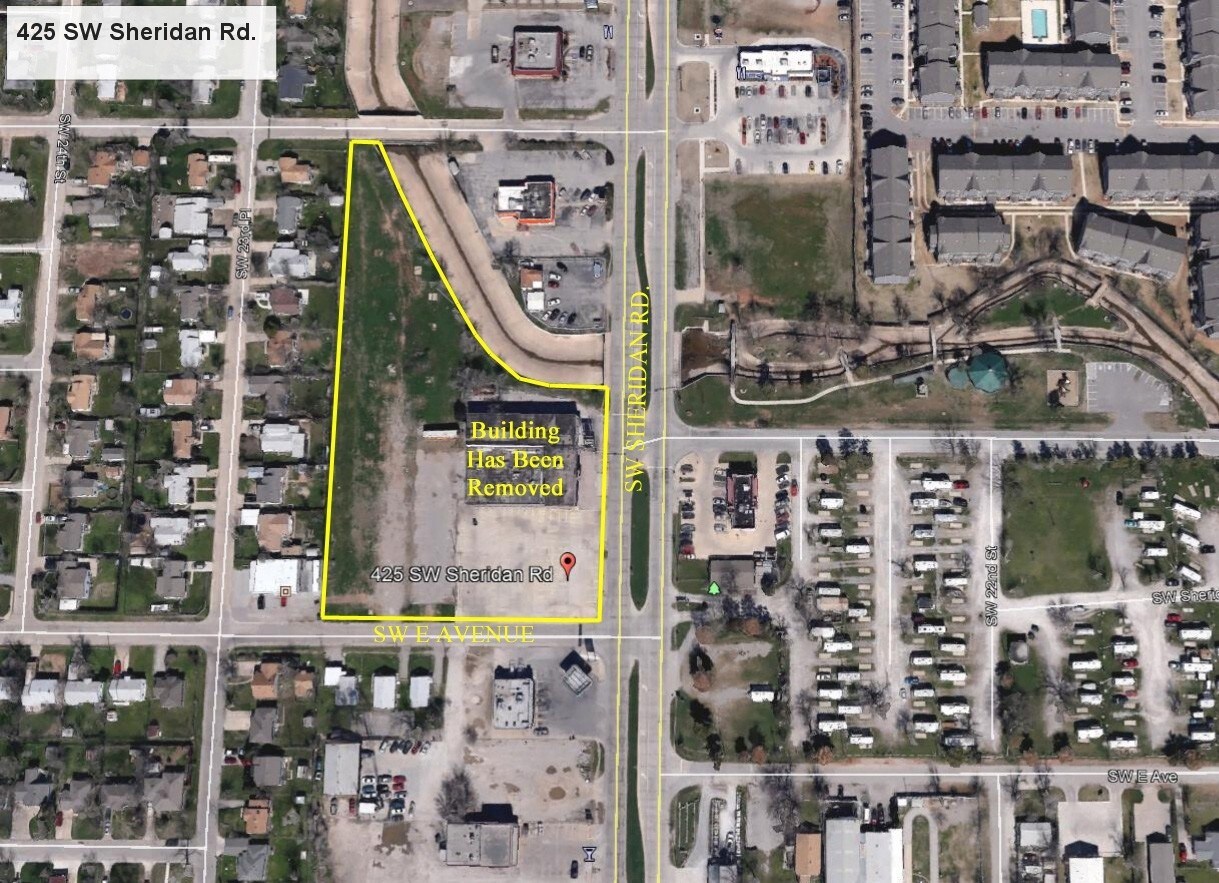 425 SW Sheridan Rd, Lawton, OK à vendre Photo principale– Image 1 sur 4