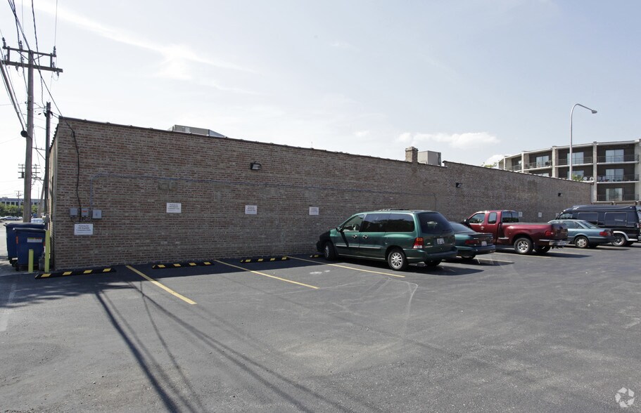 3919-3925 W 95th St, Evergreen Park, IL à louer - Photo de l’immeuble – Image 3 sur 3