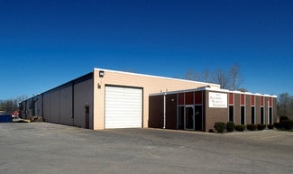Plus de détails pour 35531 Groesbeck Hwy, Clinton Township, MI - Industriel/Logistique à louer