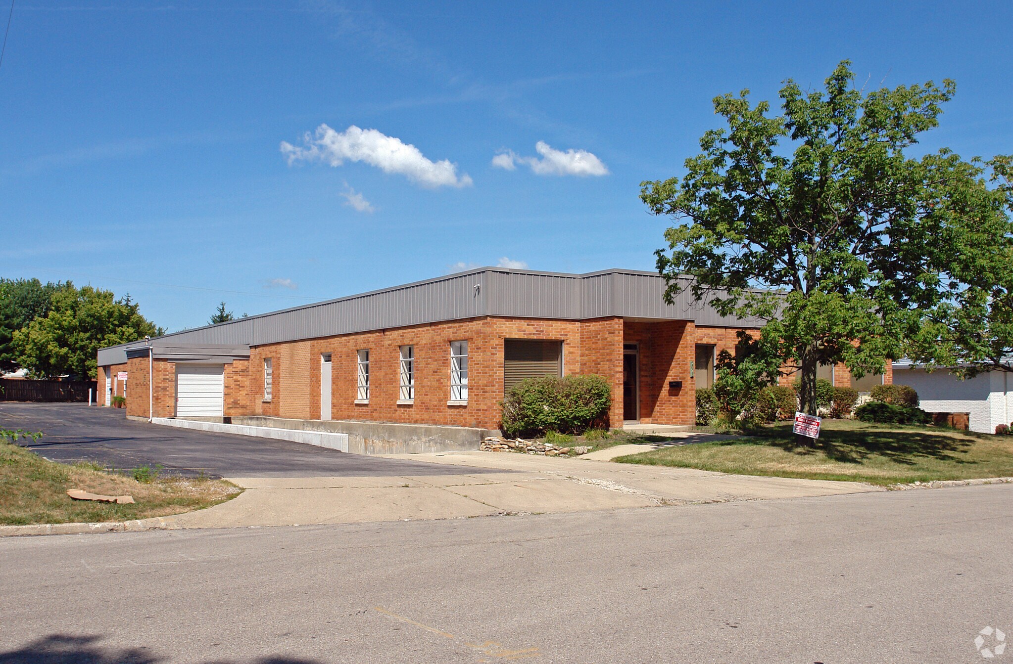2891 Culver Ave, Kettering, OH à louer Photo de l’immeuble– Image 1 sur 6