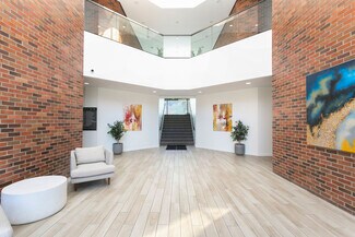 Plus de détails pour 975 SE Sandy Blvd, Portland, OR - Bureau à louer
