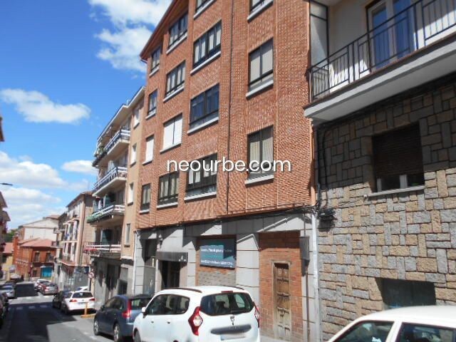 Immeuble residentiel dans Ávila, Ávila à vendre - Photo de l’immeuble – Image 2 sur 2