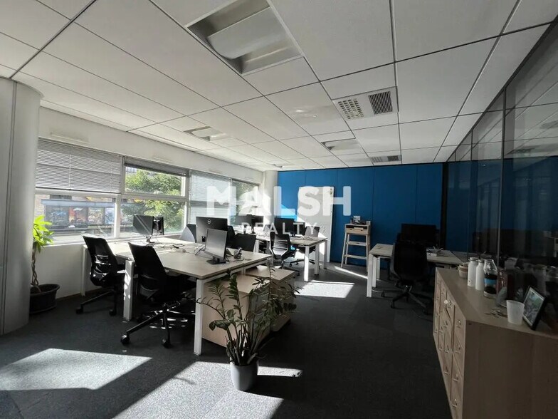 Bureau dans Lyon à louer - Photo de l’immeuble – Image 2 sur 23