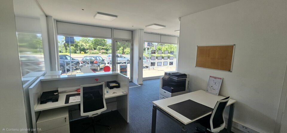 Local commercial dans Cagnes-sur-Mer à vendre Photo intérieure– Image 1 sur 6