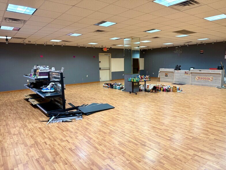 5607 Kenwick St, San Antonio, TX à louer - Photo intérieure – Image 3 sur 18