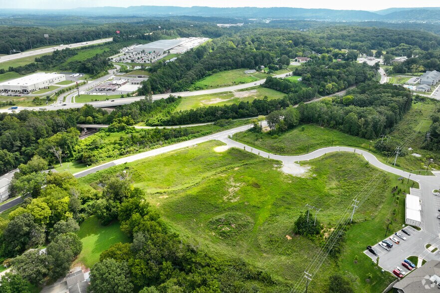 8001 Old Lee Hwy, Ooltewah, TN à vendre - Aérien – Image 2 sur 16