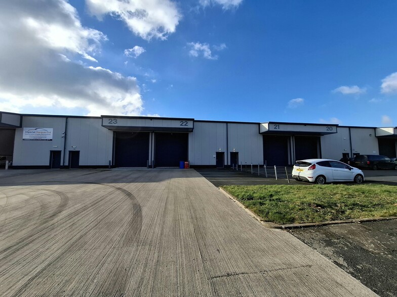 19-28 Kempton Rd, Pershore à louer - Photo de l’immeuble – Image 3 sur 12