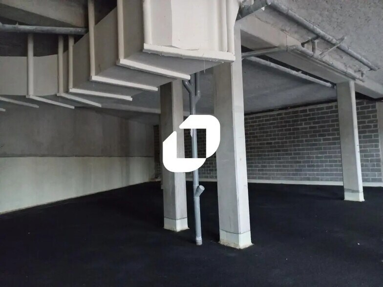 Local commercial dans Wattrelos à louer - Photo intérieure – Image 3 sur 7