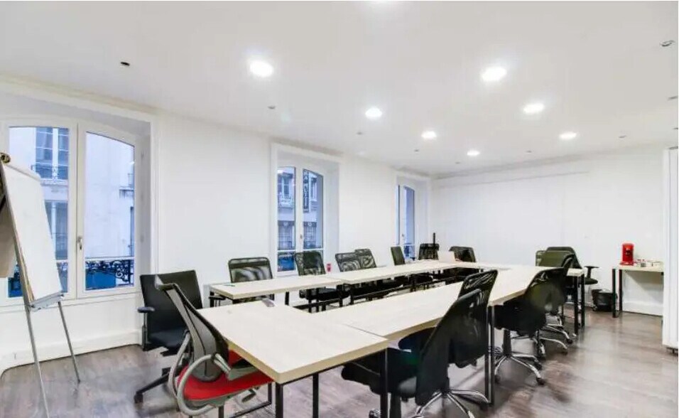 Bureau dans Paris à louer - Photo de l’immeuble – Image 2 sur 6