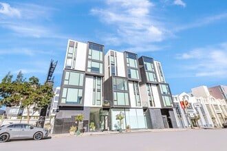 241 10th St, San Francisco, CA à louer Photo intérieure– Image 2 sur 11