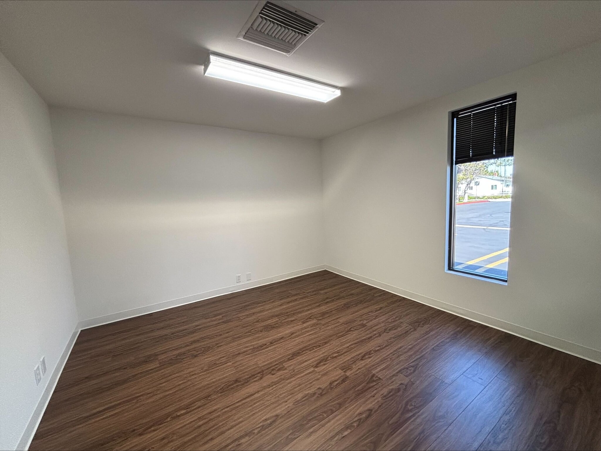 2730 Monterey St, Torrance, CA à louer Photo intérieure– Image 1 sur 4