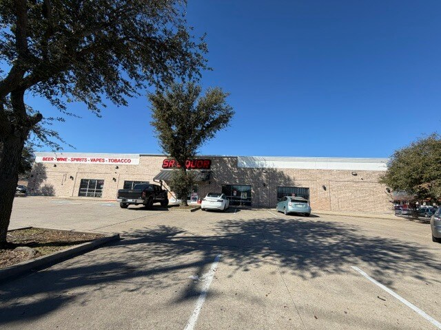 617 N Mcdonald St, McKinney, TX à vendre Photo principale– Image 1 sur 17