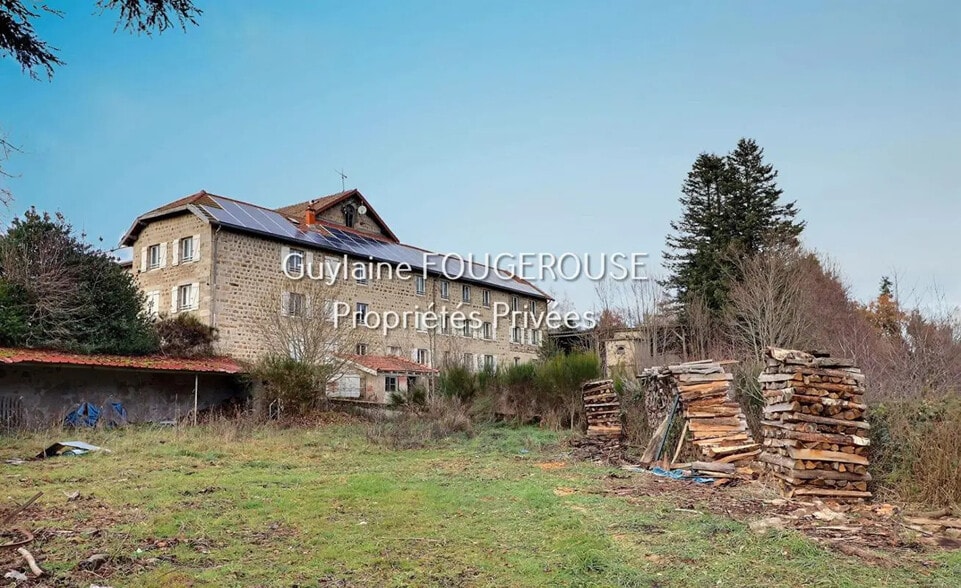 Industriel/Logistique dans Saint-Étienne à vendre - Photo de l’immeuble – Image 3 sur 10