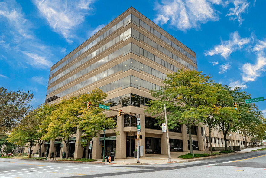 502 Washington Ave, Towson, MD à louer - Photo de l’immeuble – Image 1 sur 9