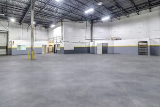 2939-2999 N Powerline Rd, Pompano Beach, FL à louer Photo intérieure– Image 1 sur 13