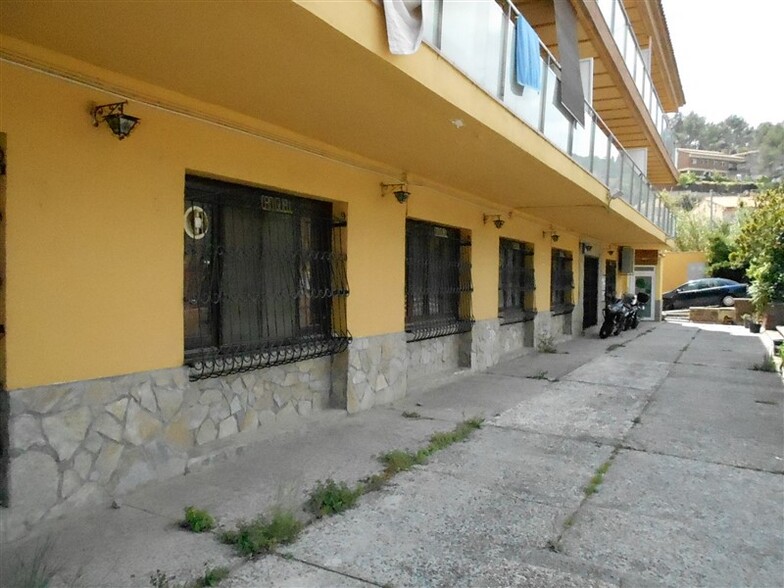 View Photo