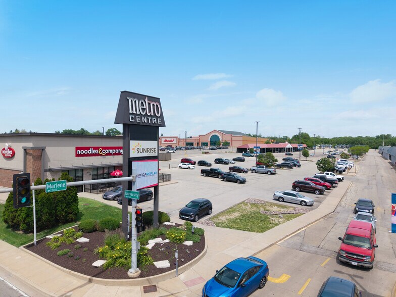 Metro Centre Outlots portefeuille de 2 biens à vendre sur LoopNet.fr - Photo de l’immeuble – Image 2 sur 11
