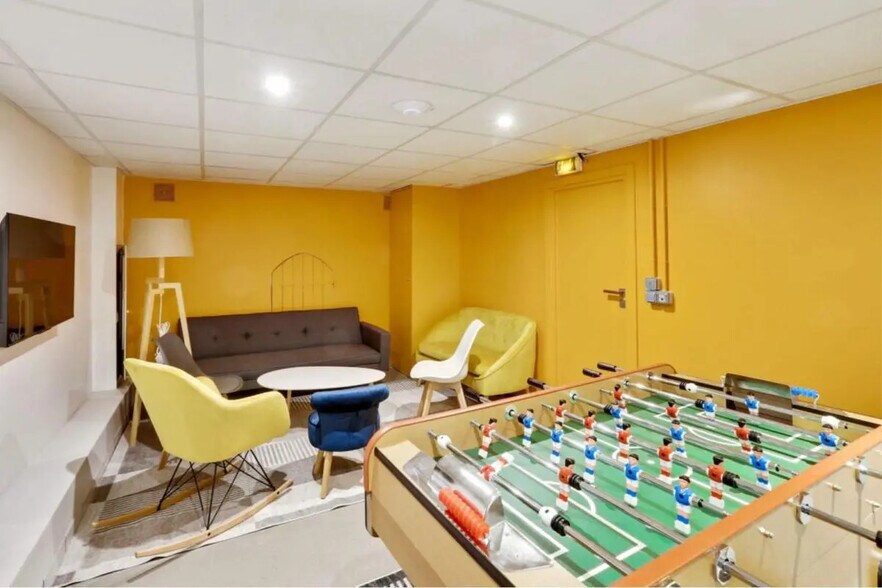 5 Avenue Pierre Ier De Serbie, Paris à louer - Photo de l’immeuble – Image 2 sur 10