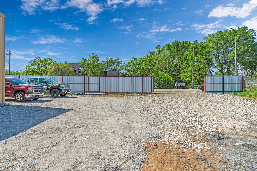 15616 Ennis, Sugar Land, TX à vendre - Photo de l’immeuble – Image 3 sur 12