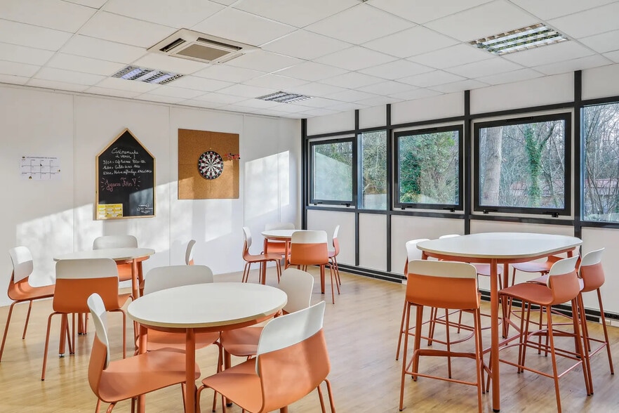 9 Avenue Des Améthystes, Nantes à louer - Photo de l’immeuble – Image 1 sur 9