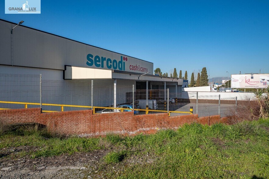 Industriel/Logistique dans Maracena à vendre - Photo de l’immeuble – Image 3 sur 41