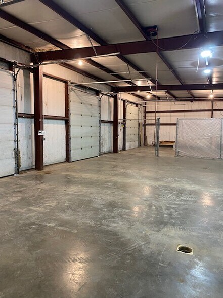 2813 N 50 E, Kokomo, IN à louer - Photo de l’immeuble – Image 2 sur 4